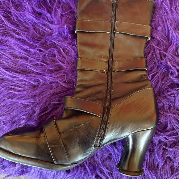 John Fluevog "Hi-Choice Jolene" Boot - Picture 7 of 11